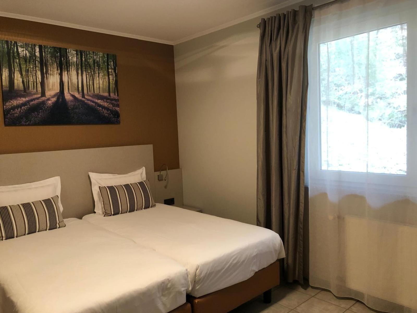 Appart-Hotel Gwendy Bour Buitenkant foto