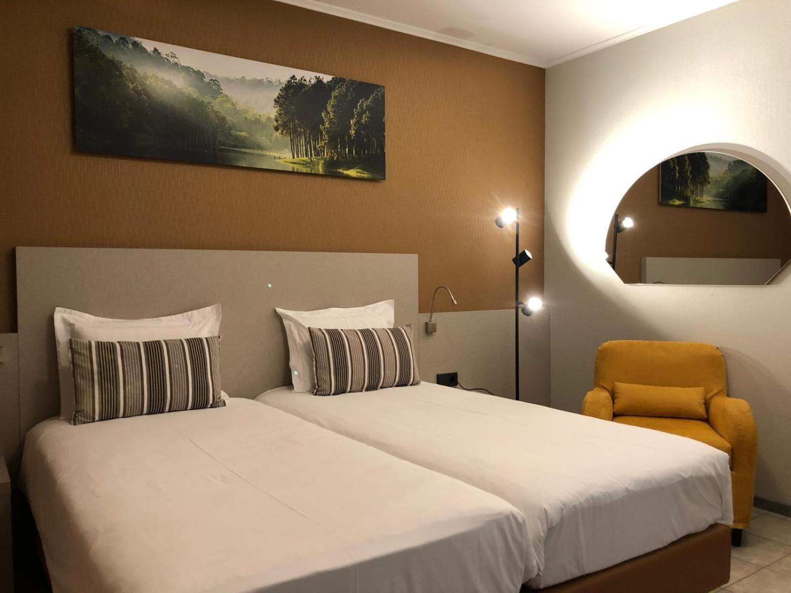 Appart-Hotel Gwendy Bour Buitenkant foto