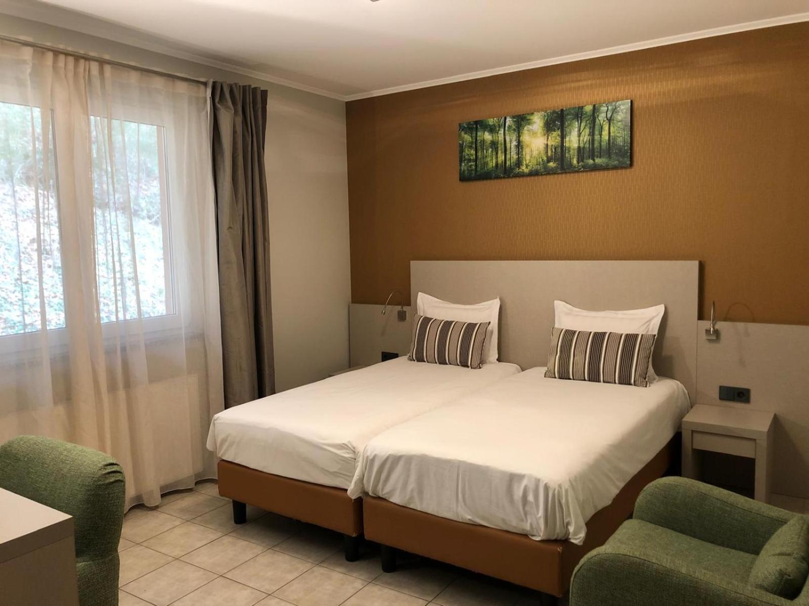 Appart-Hotel Gwendy Bour Buitenkant foto