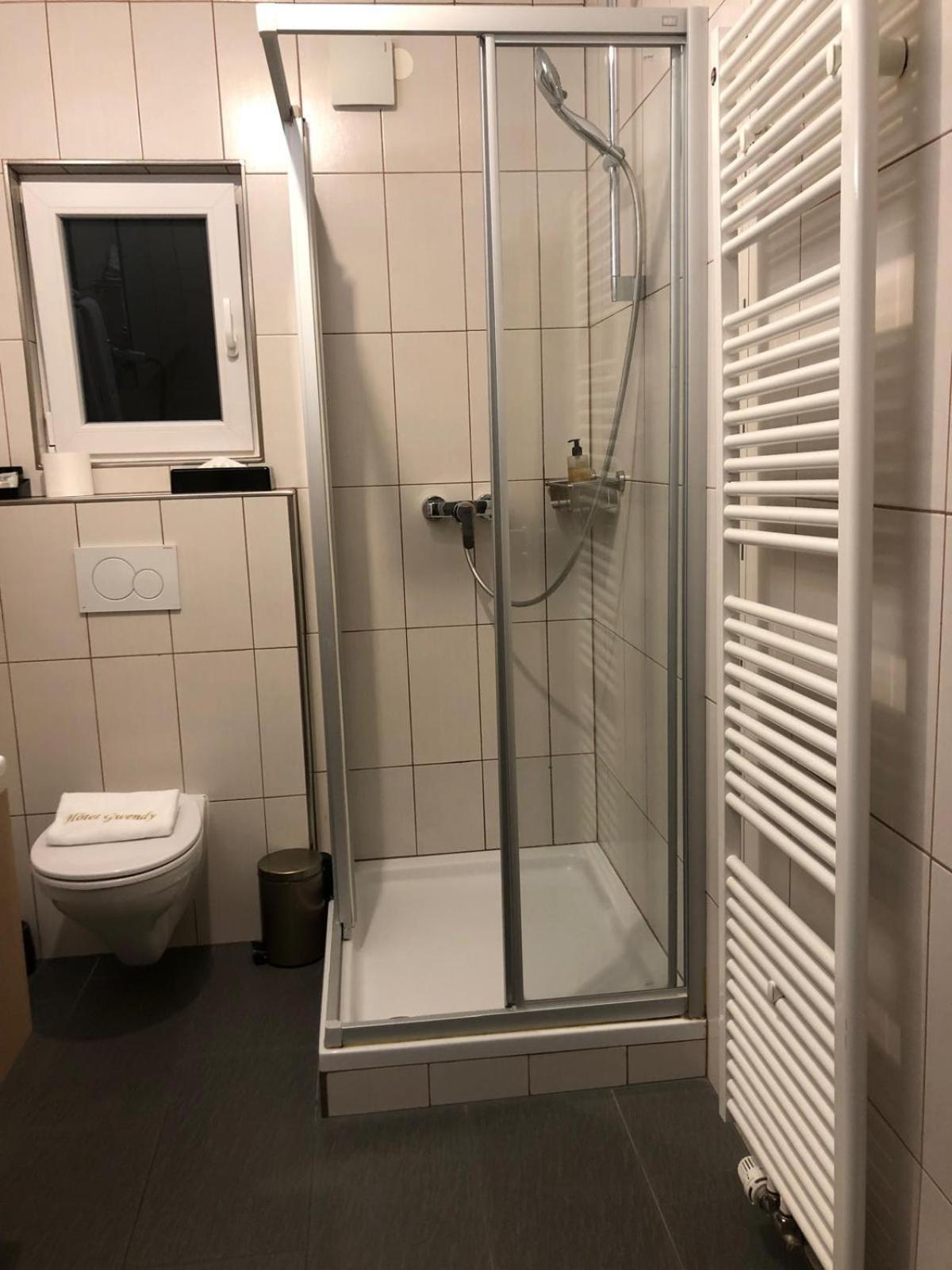 Appart-Hotel Gwendy Bour Buitenkant foto